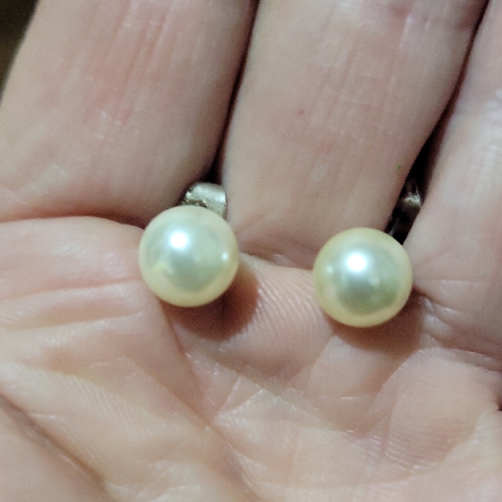 Pearl Stud Earrings